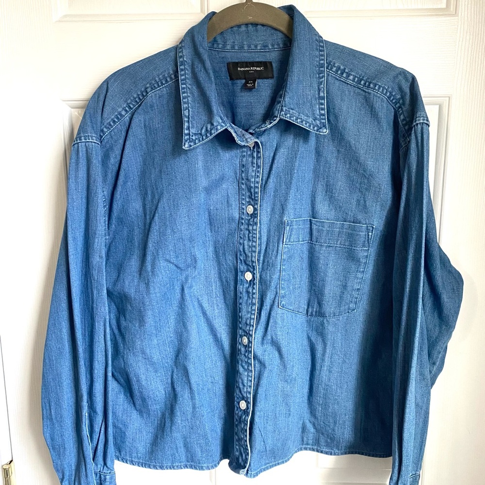 Banana Republic Factory Cropped Denim Button-Up Shirt - XL - Blue